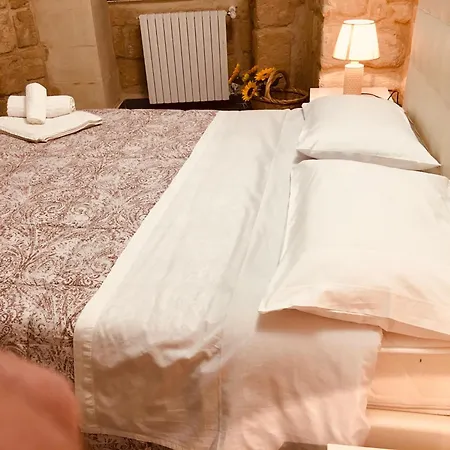 Πανσιόν Dimore Di - La Corte